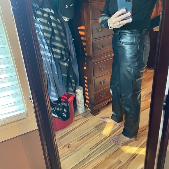 Vintage Jones New York Leather Pants - Picture 2 of 6